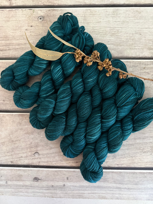 Phoenix #11 - merino/nylon, Darjeeling DK - 8 ply (50g skeins)