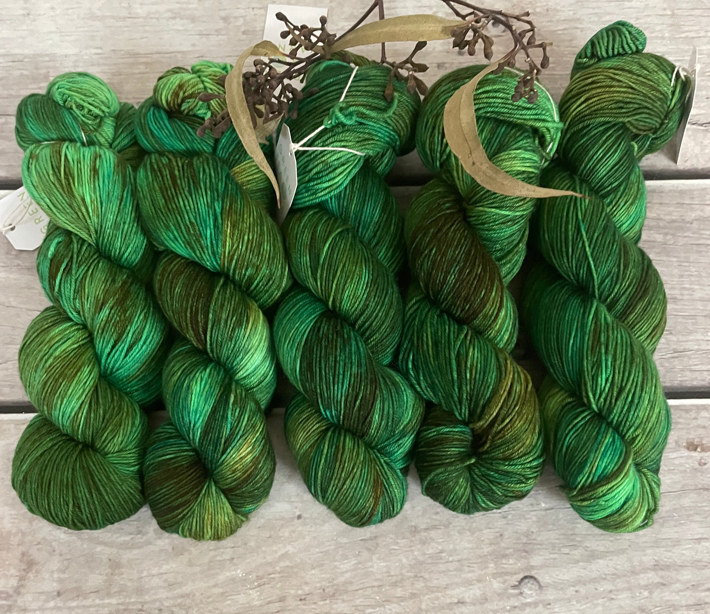 Ocean Kelp - sock yarn in merino and nylon - Darjeeling