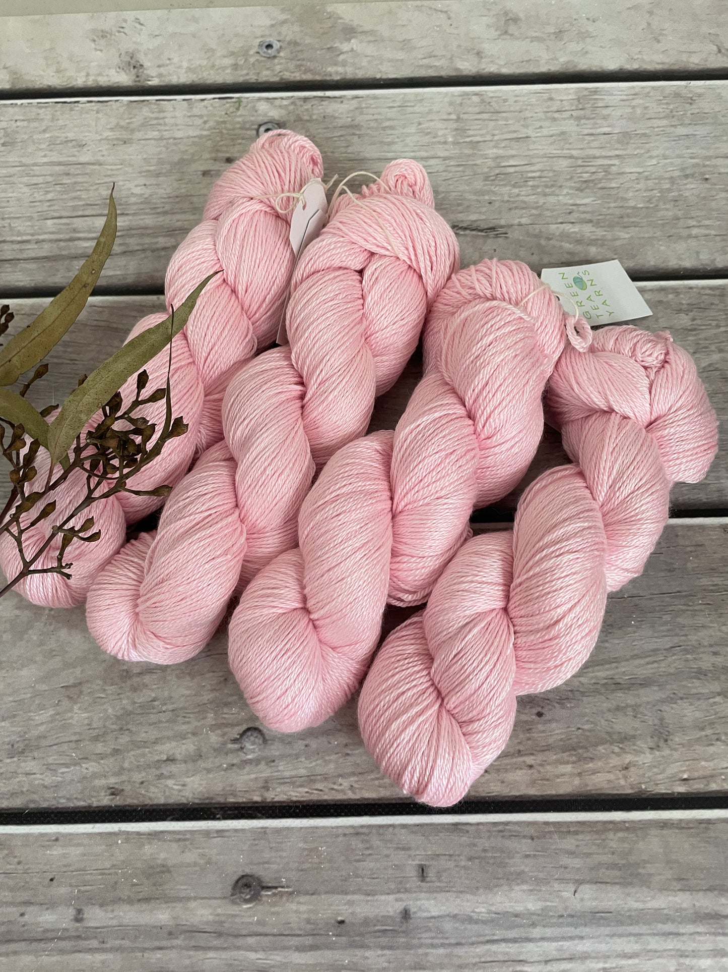 China Doll - 4 ply in silk and merino yarn - White Cloud