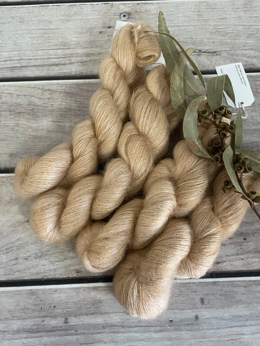 Pale Gold- on Silk and Mohair - Shui Yun, 2 ply/laceweight