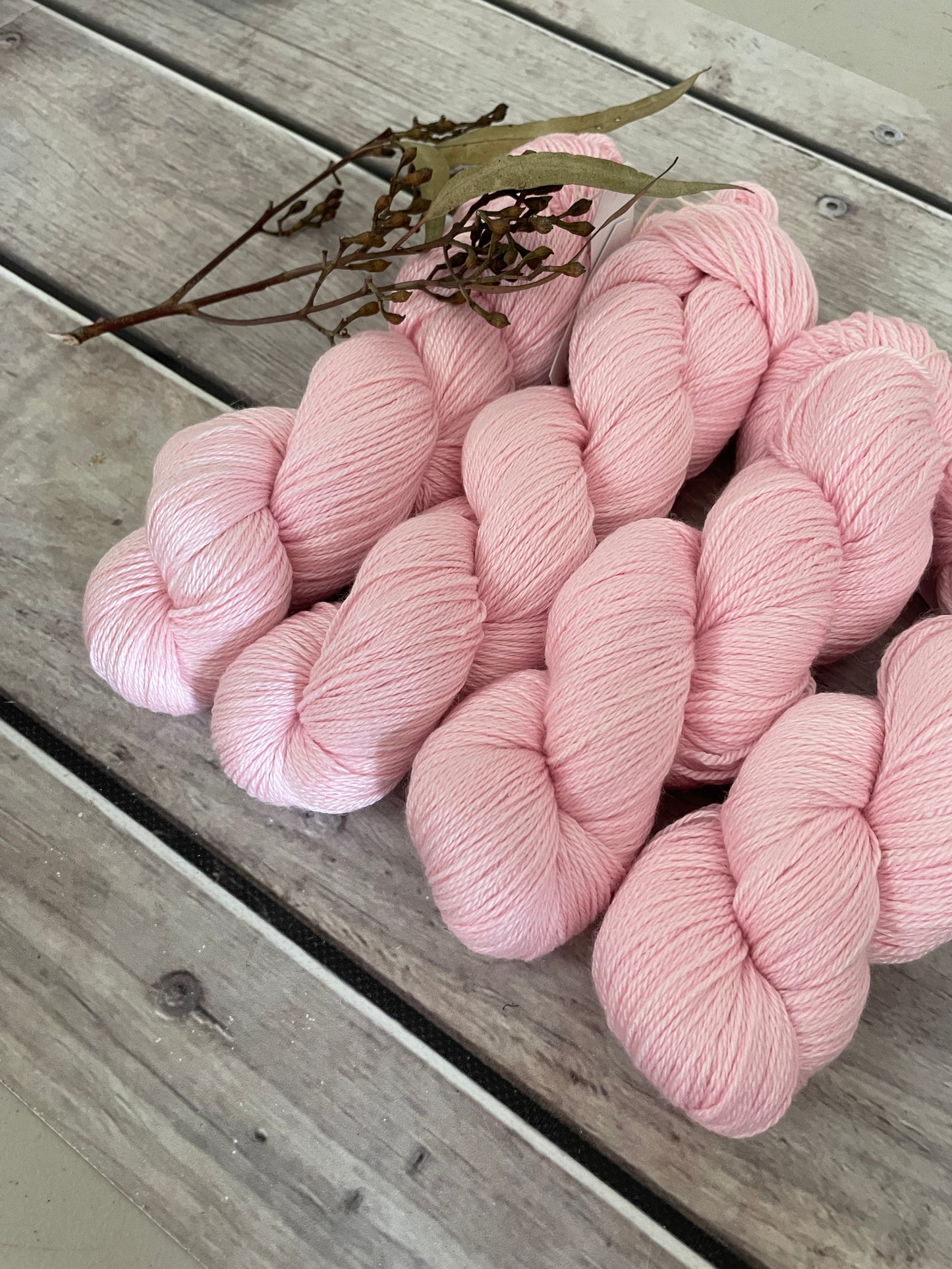 China Doll - 4 ply in silk and merino yarn - White Cloud