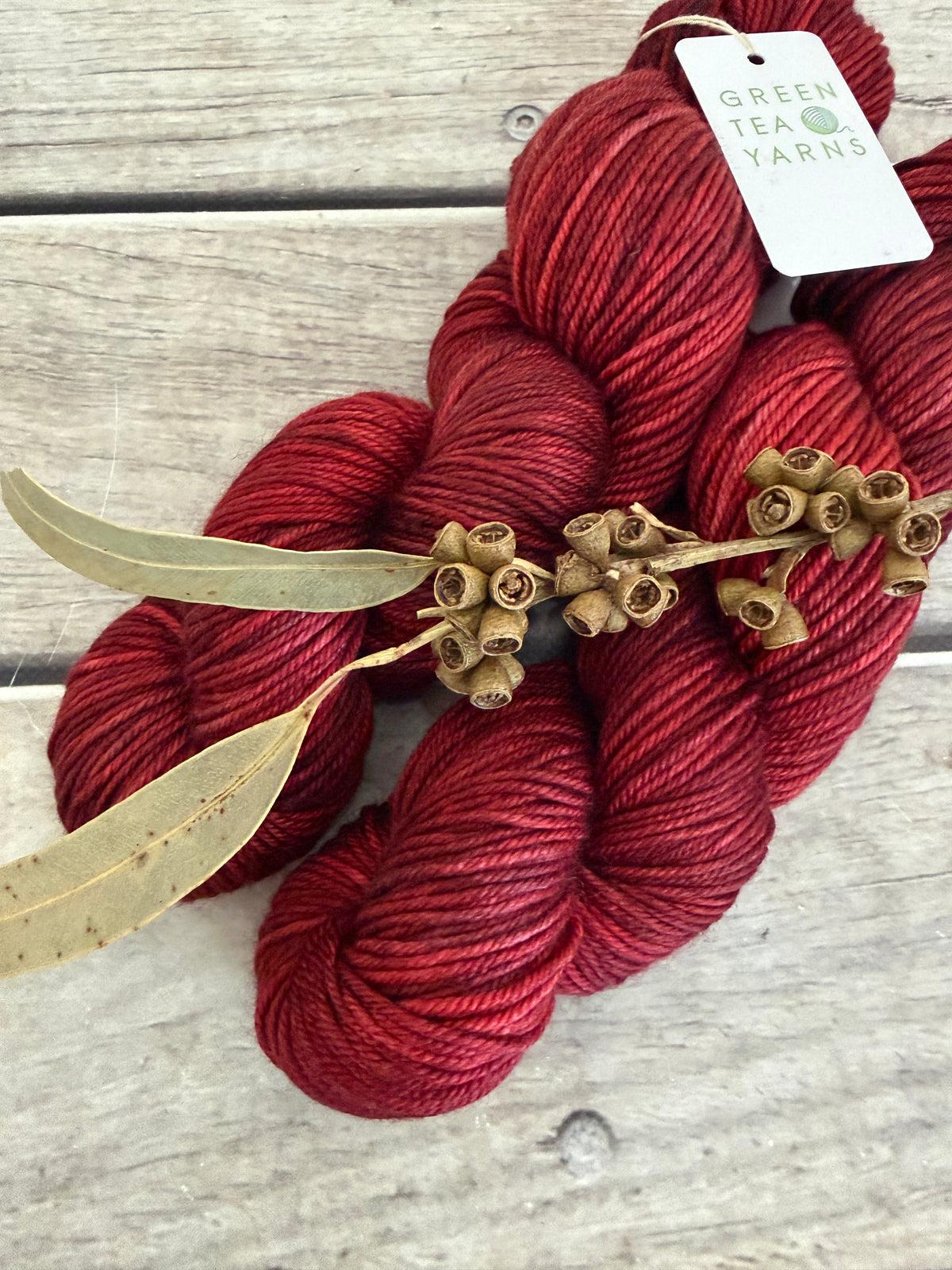 New Red- Jasmine 8 yarn - 8 ply