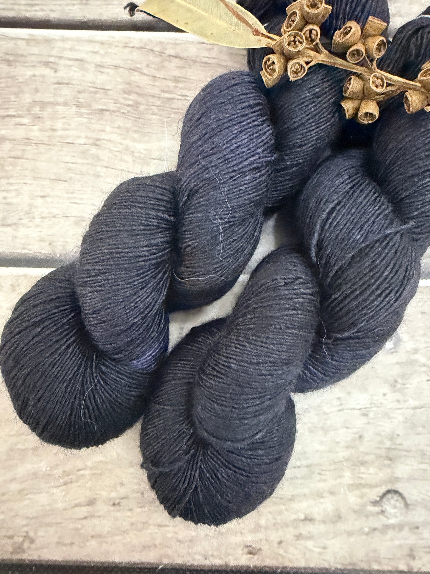 Dark Night on Merino and Silk 4 ply single - Osmanthus