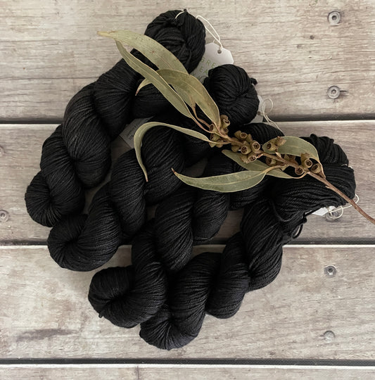 Roseate Emperor moth #1- Jasmine 8 yarn - 8 ply
