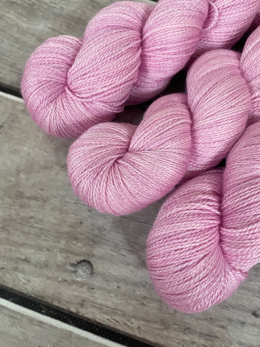 Pale Dragon - 3 ply in Mulberry silk and BFL - Luschan 3
