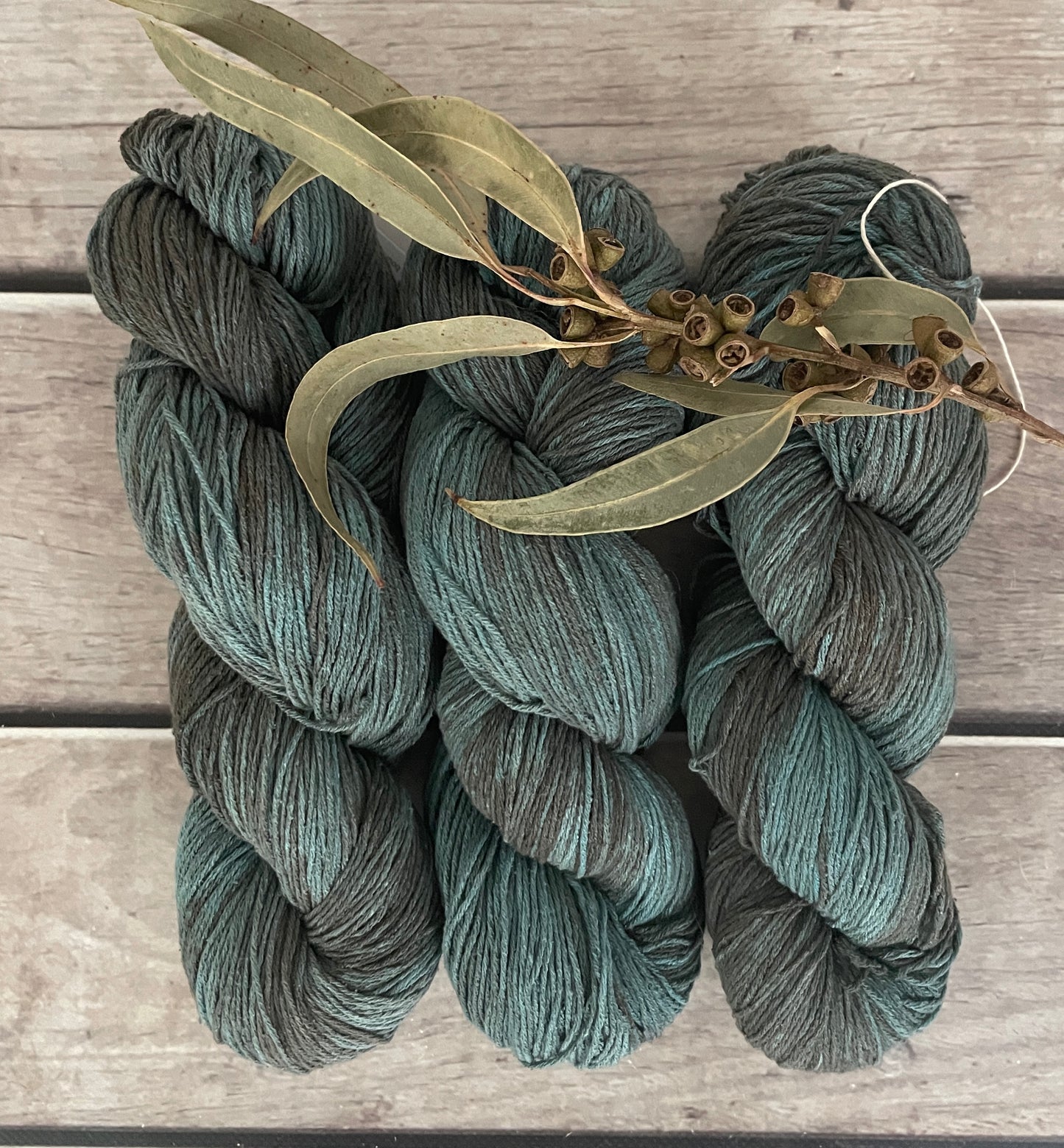 Cardabia Station on Tai Ping... 100% bourette silk - 4 ply