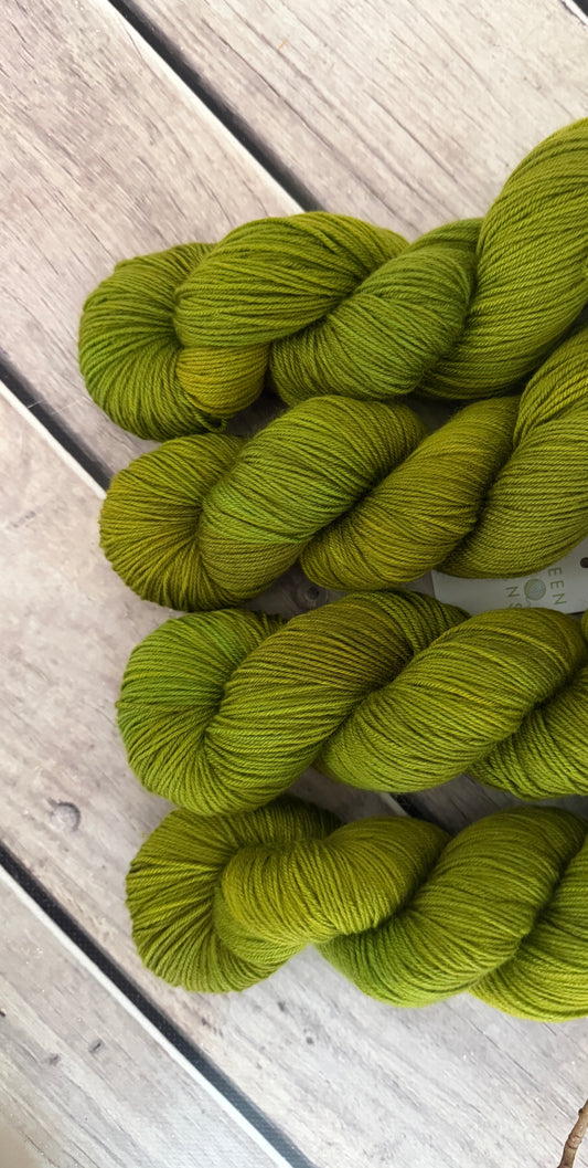 Gryphon #6 - Darjeeling 4 ply sock yarn in merino and nylon