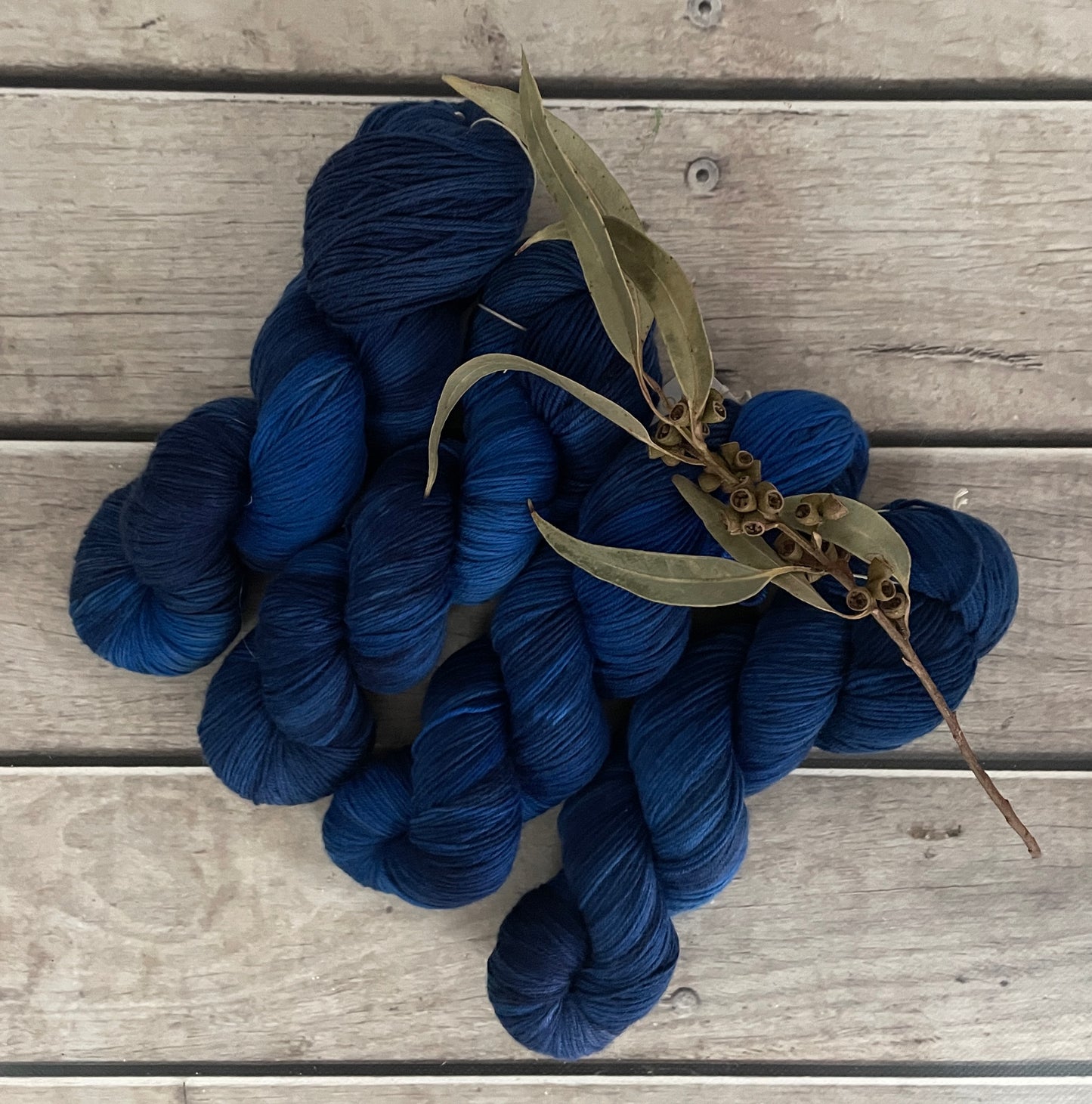 April Blues - sock yarn in merino and nylon - Darjeeling