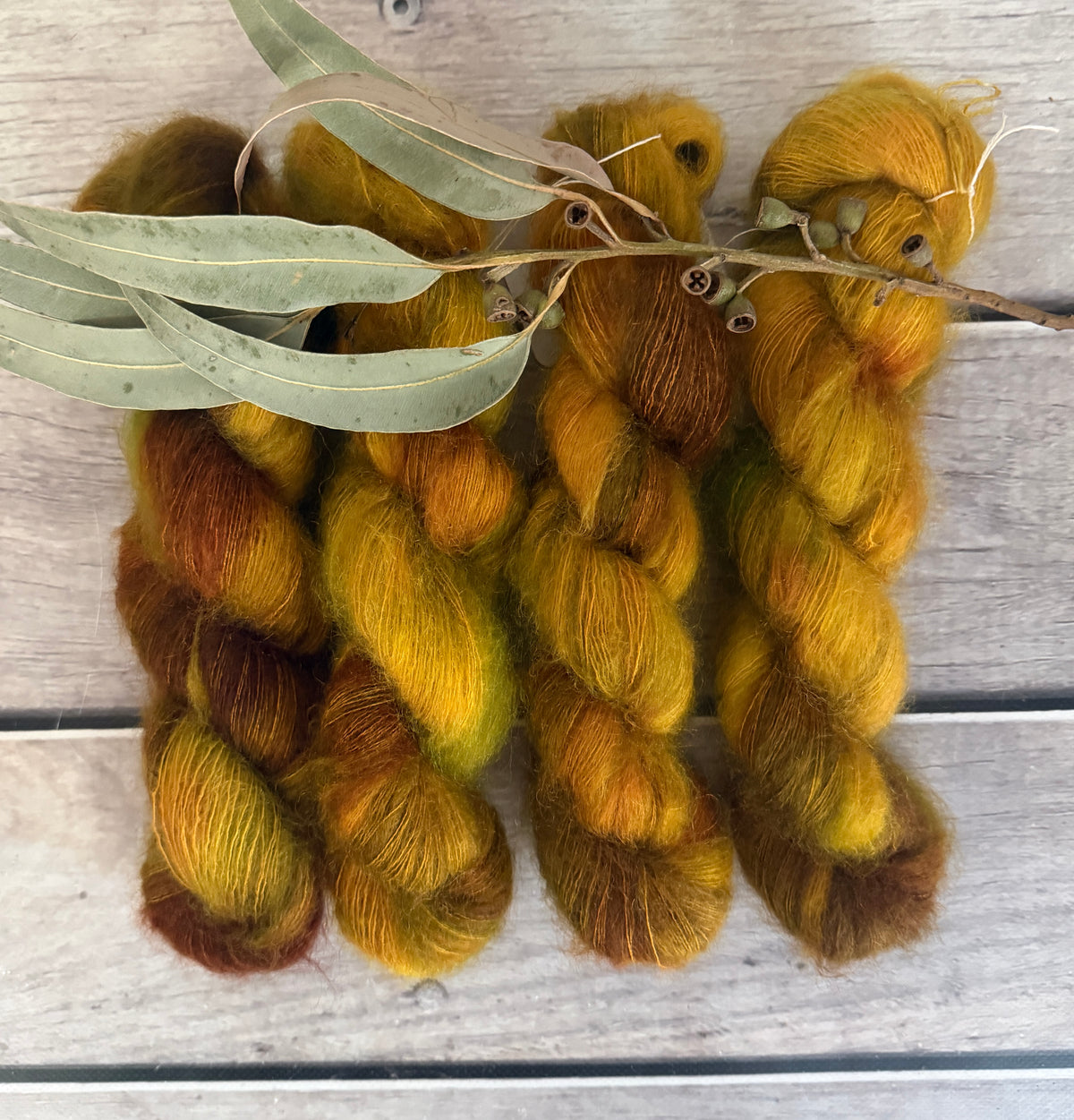Dijon odd - on Silk and Mohair - Shui Yun, 2 ply/laceweight