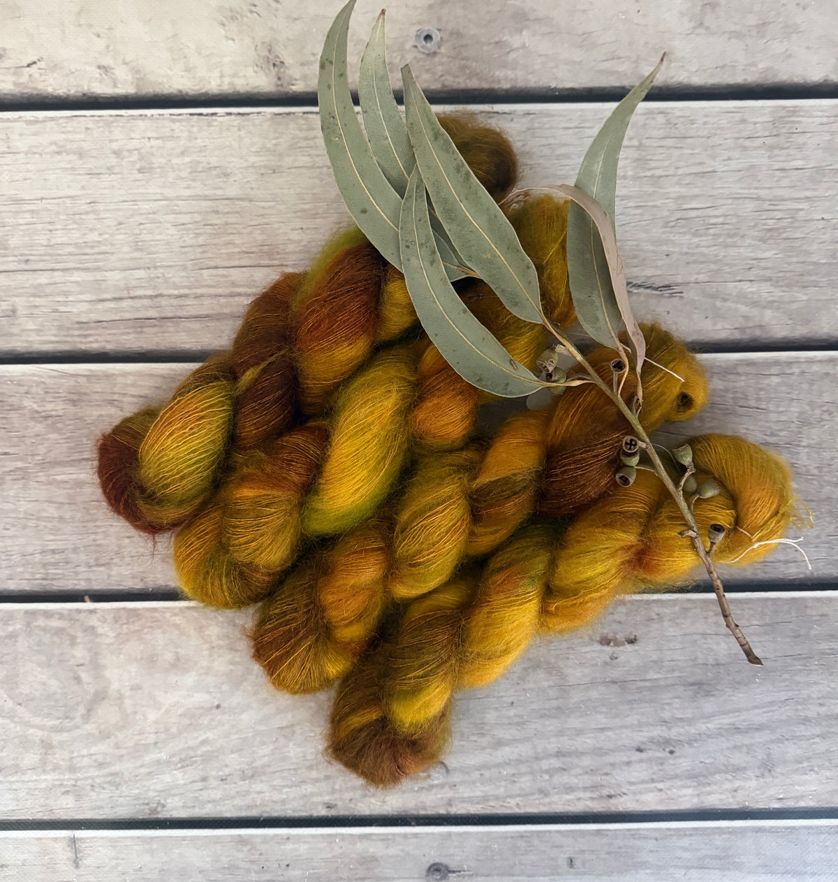 Dijon odd - on Silk and Mohair - Shui Yun, 2 ply/laceweight