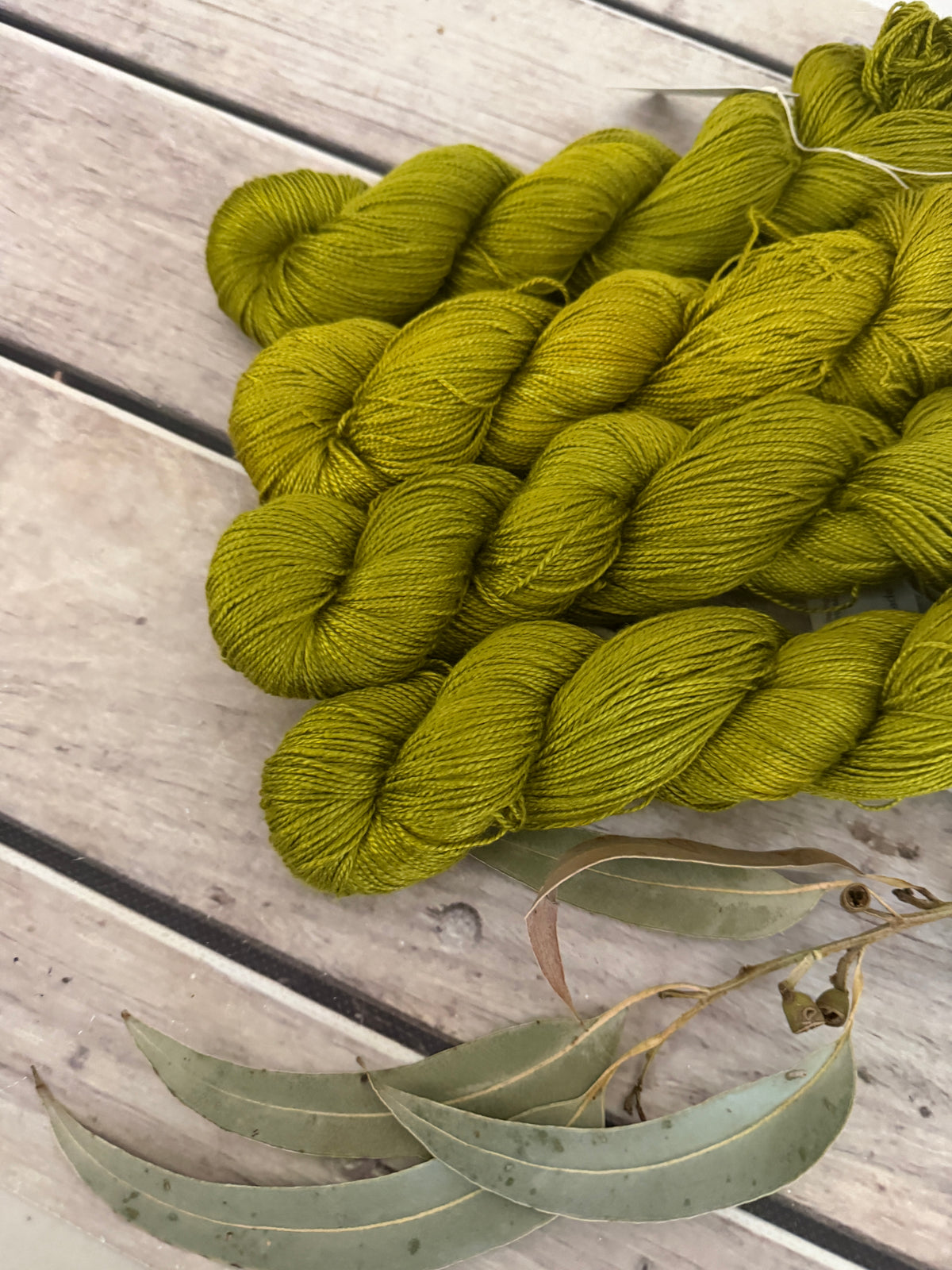 My Jade Bracelet - 4 ply silk  - Ginseng f