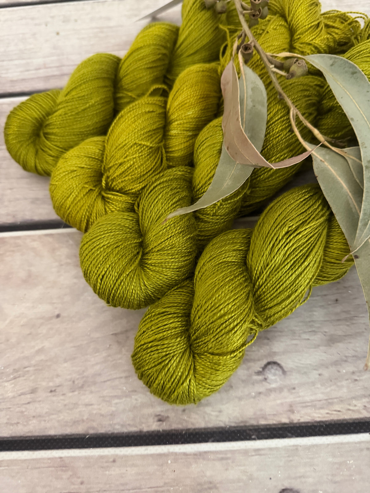 My Jade Bracelet - 4 ply silk  - Ginseng f