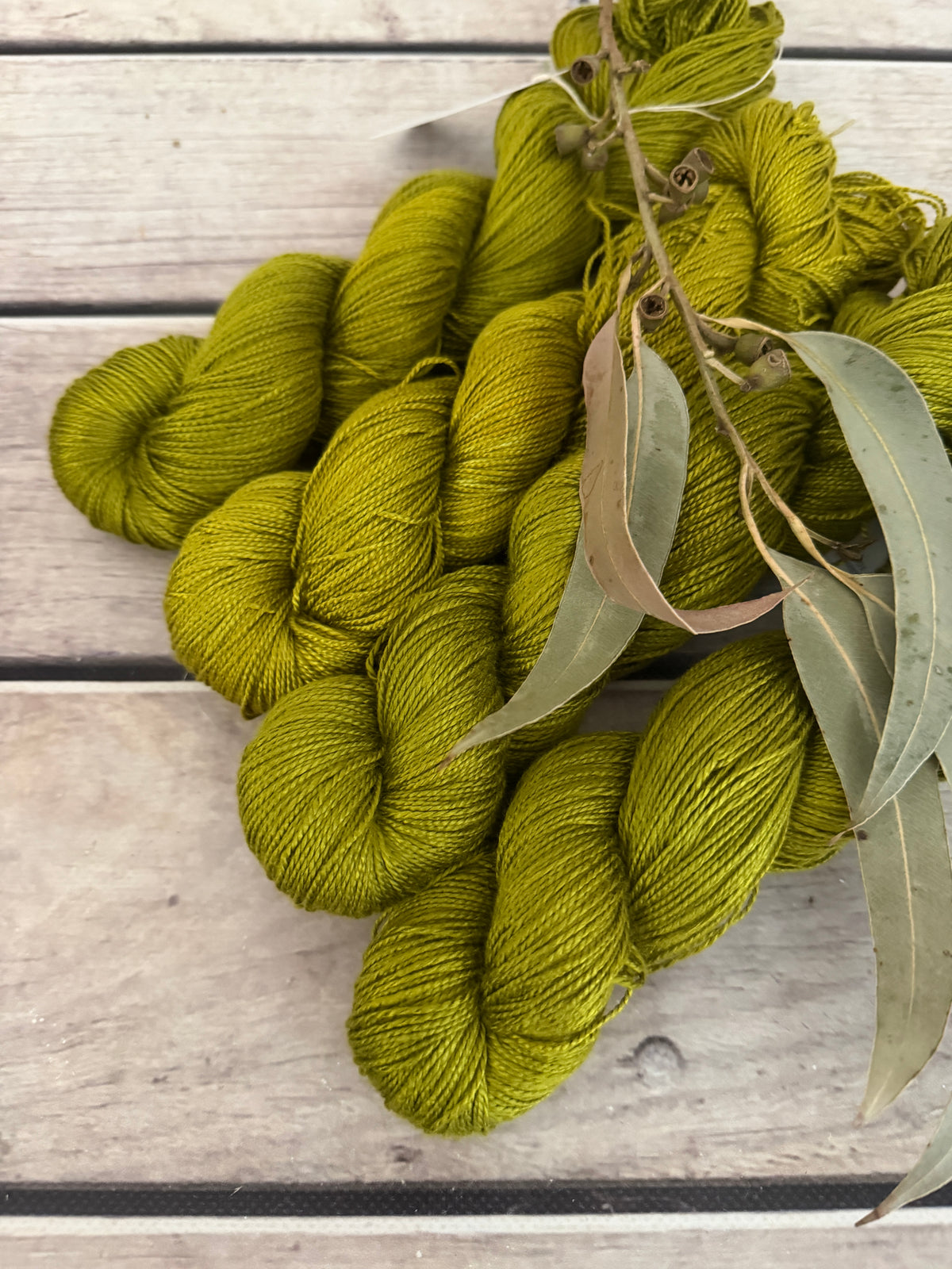 My Jade Bracelet - 4 ply silk  - Ginseng f