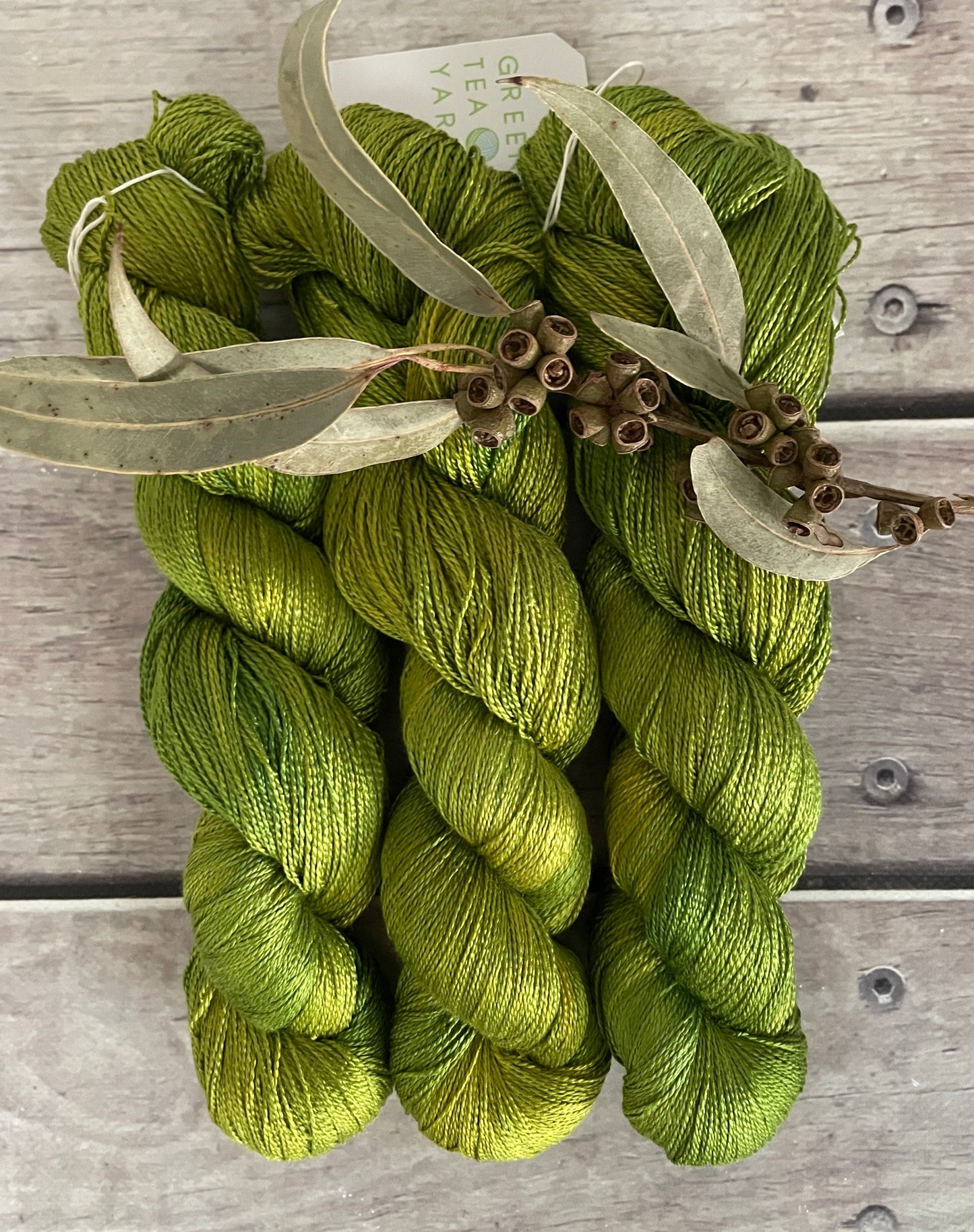 Pickle  - 3 ply pure silk yarn - Ginseng hl