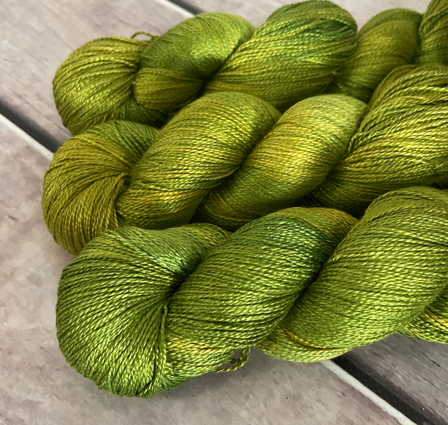 Pickle  - 3 ply pure silk yarn - Ginseng hl