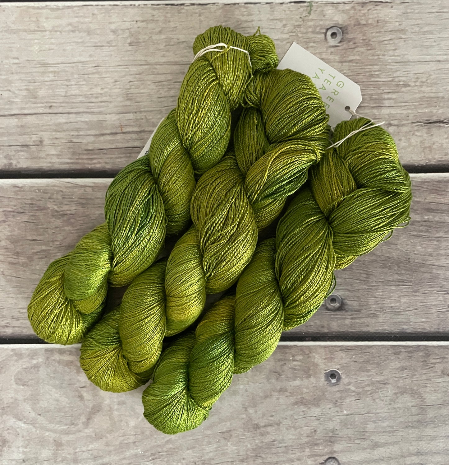 Pickle  - 3 ply pure silk yarn - Ginseng hl