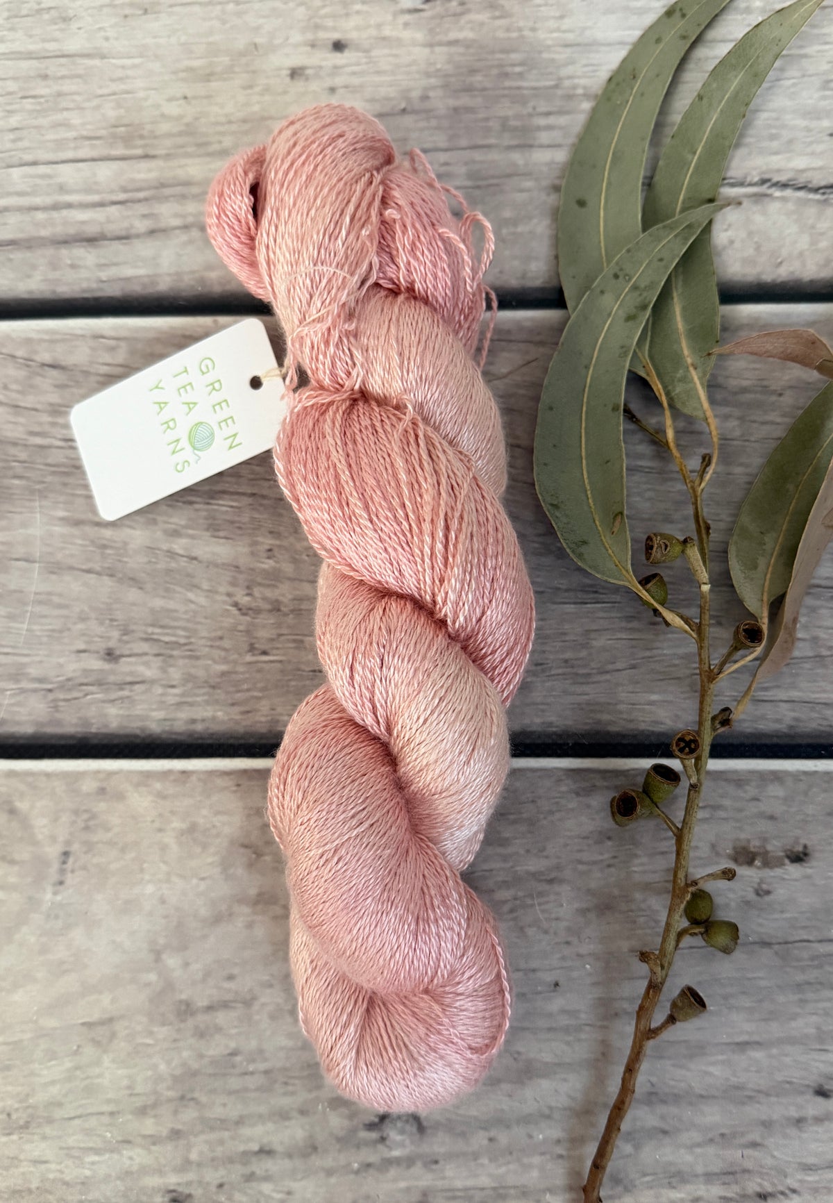 Sandlewood - 3 ply in Mulberry silk - Pekoe (hl)