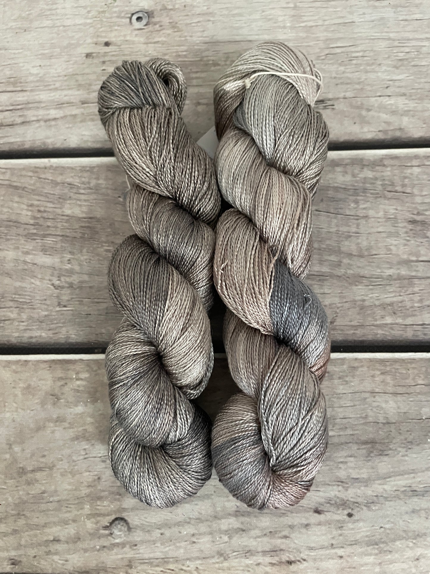 Oysters on the Bay - 3 Ply Mulberry Silk - Ginseng hl