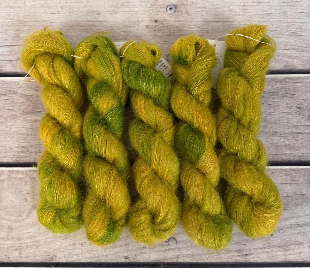 Pickle - mohair/silk/sequins - Gyrokuro 3ply