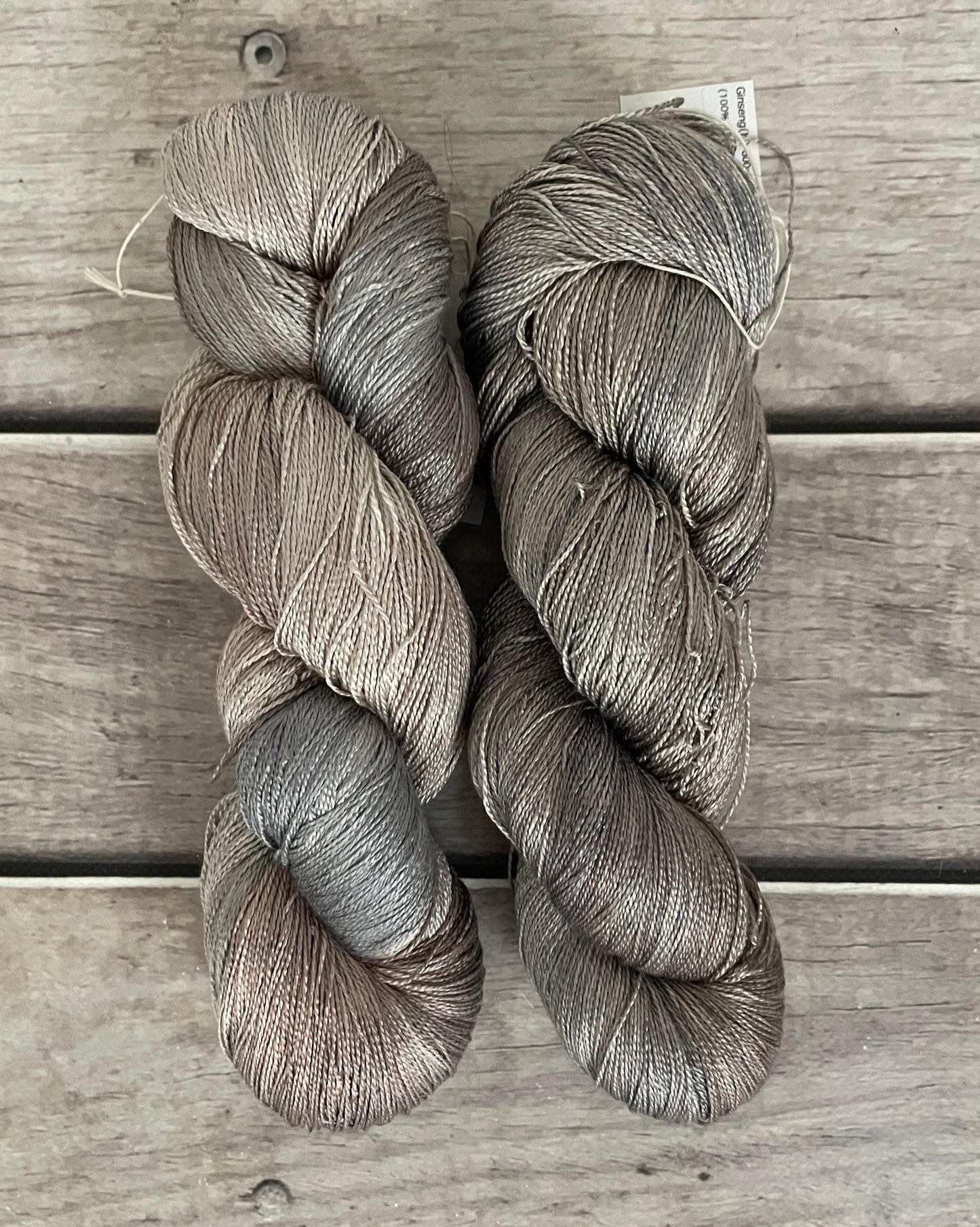 Oysters on the Bay - 3 Ply Mulberry Silk - Ginseng hl