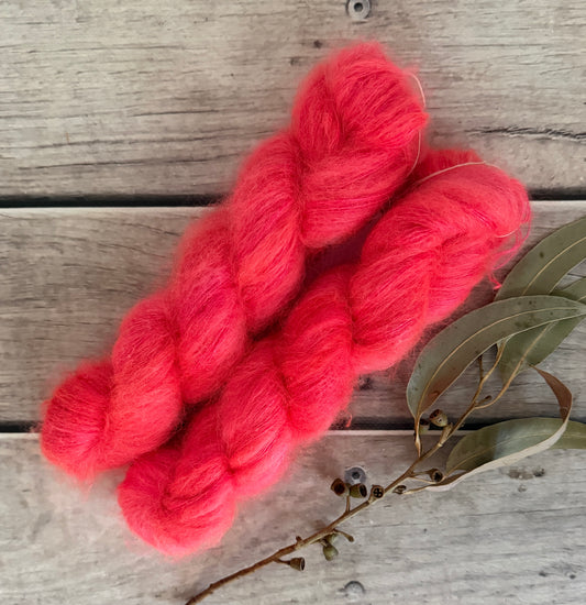 Candy Crush - mohair/silk/sequins - Gyrokuro 3ply