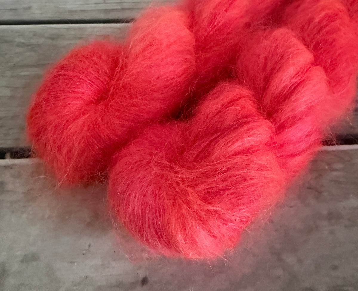 Candy Crush - mohair/silk/sequins - Gyrokuro 3ply