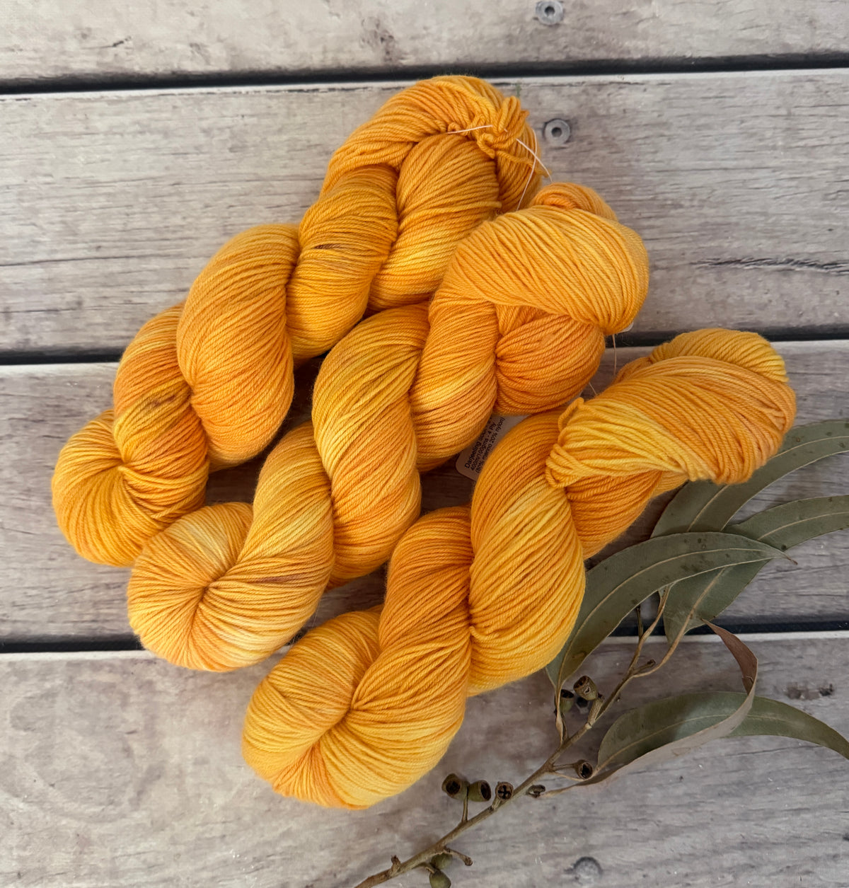 Mango Melt ooak - Darjeeling sock yarn - 4 ply