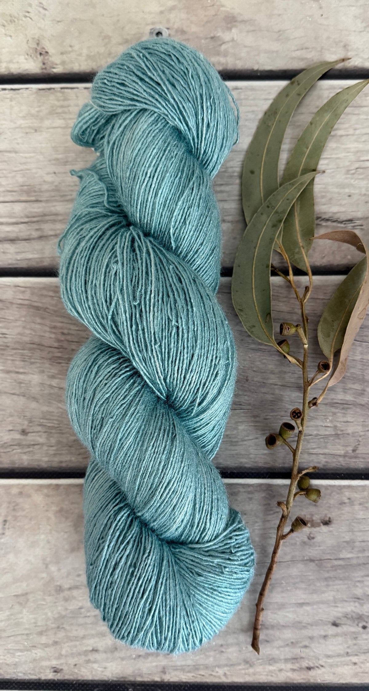 Sea Foam - 4 ply Tussah silk singles - Sulkazura