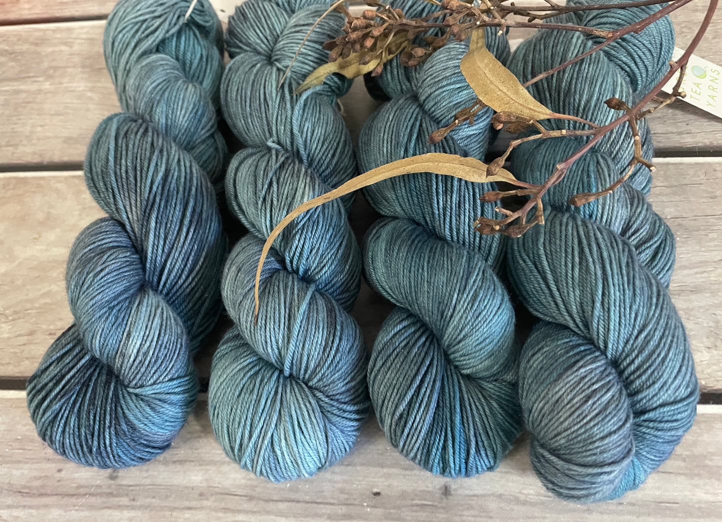 Coulois- 4 ply sock yarn in merino and nylon - Darjeeling