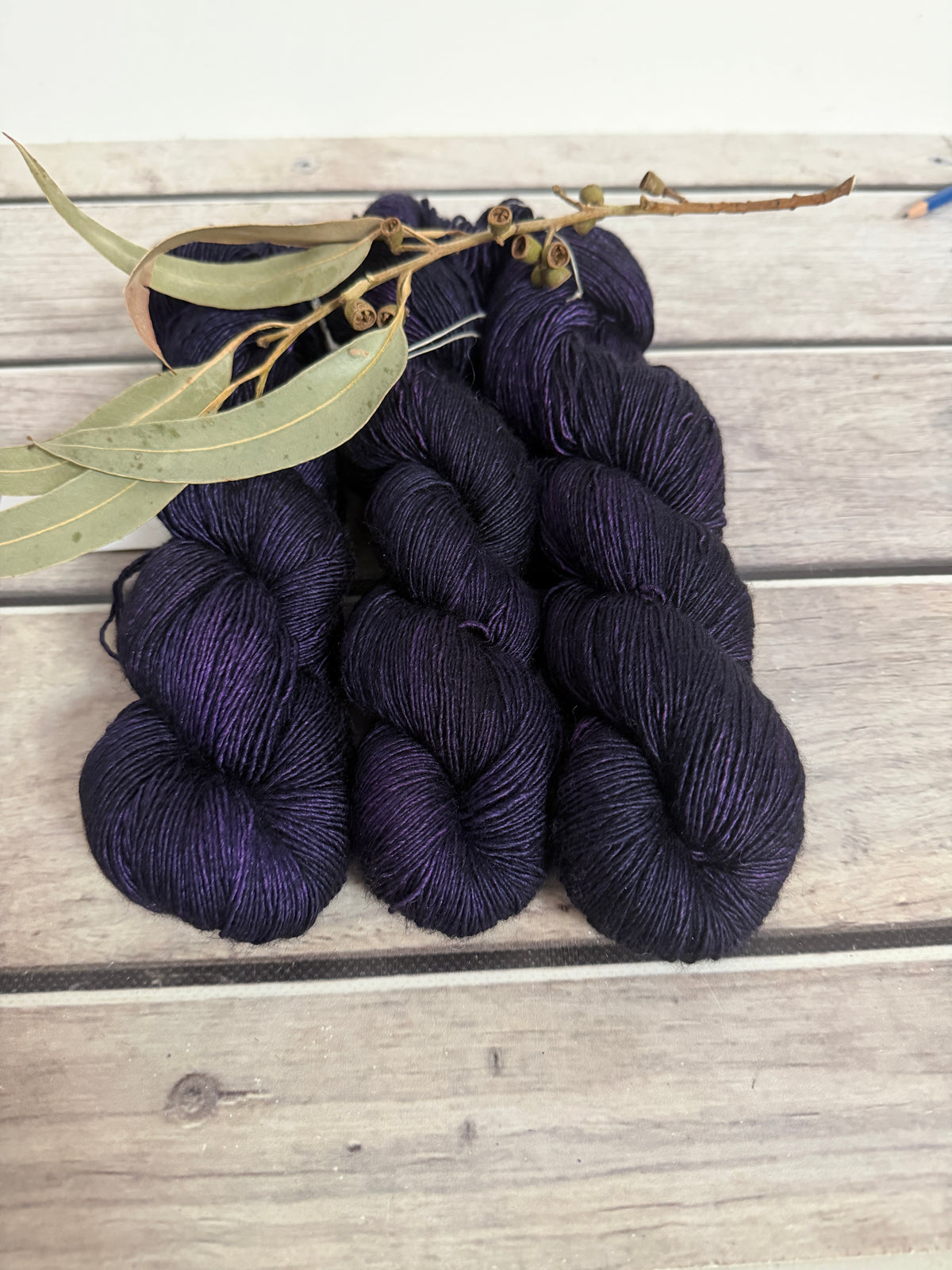 Percy's Purple -  Merino and Silk 4 ply single - Osmanthus
