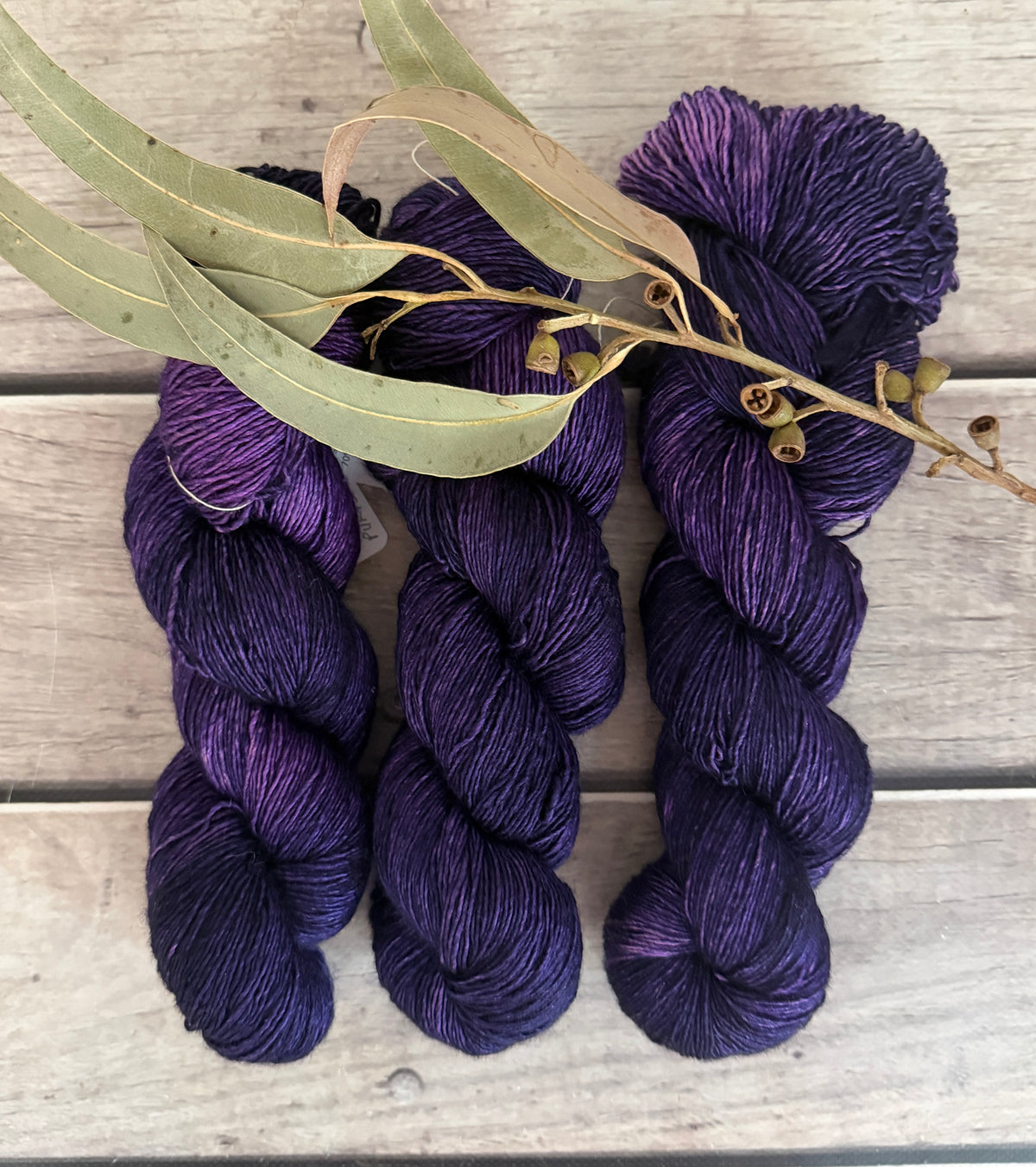 Purple Fade #5 -  Merino and Silk 4 ply single - Osmanthus