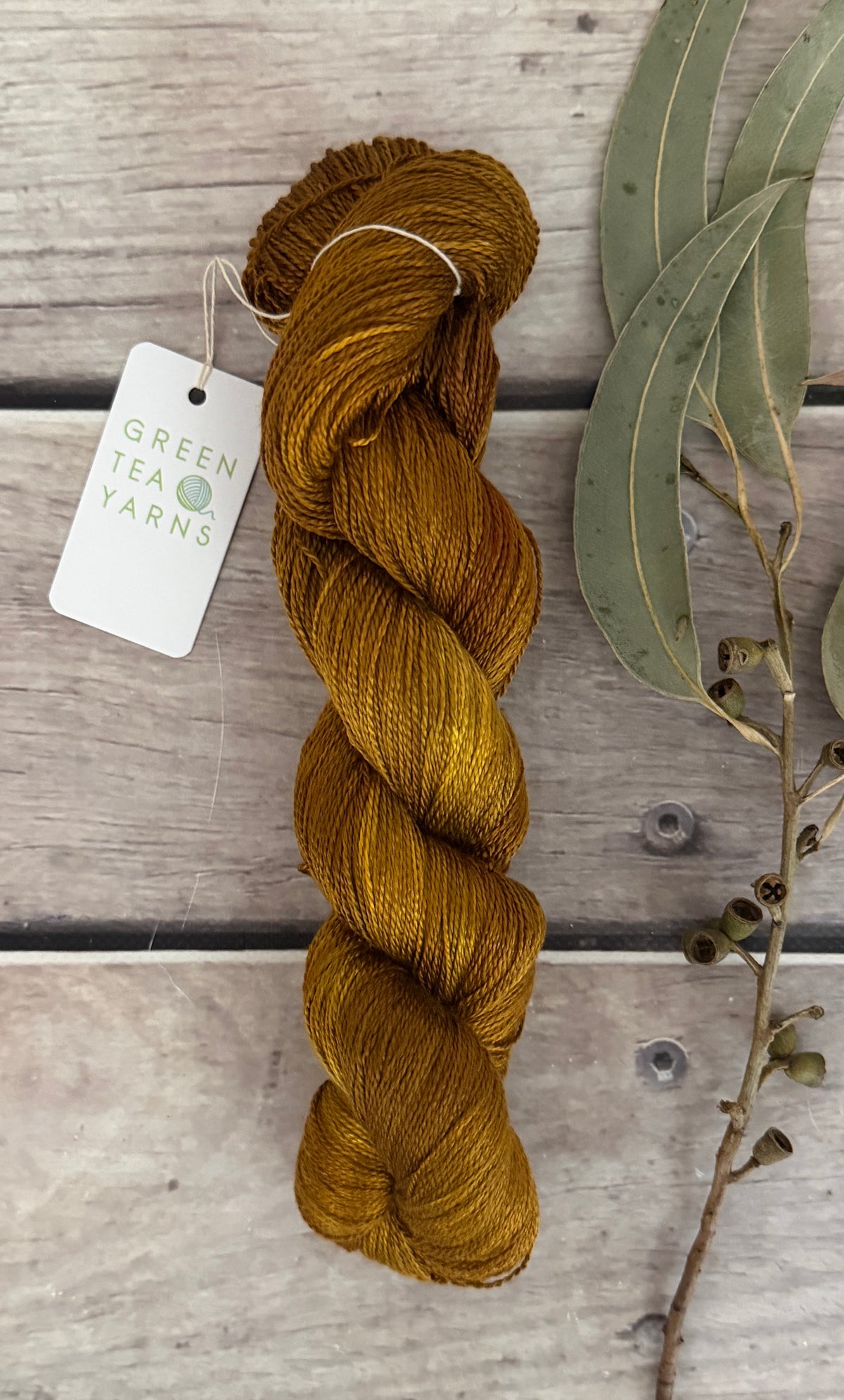 Ming Tile - 3ply mulberry silk _ Ginseng hl