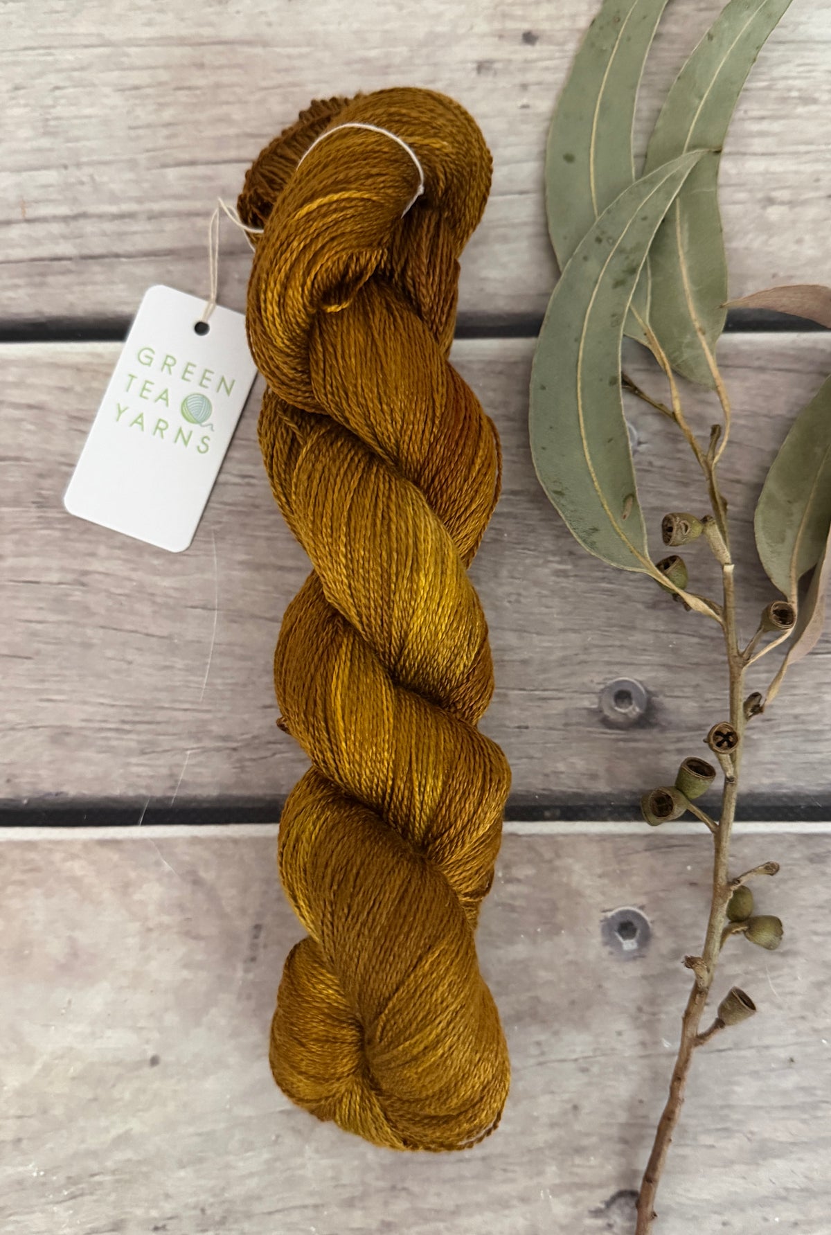 Ming Tile - 3ply mulberry silk _ Ginseng hl