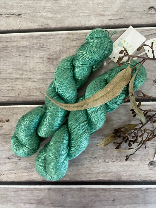 Emerald Bay Light ooak - 4 ply silk  - Ginseng f