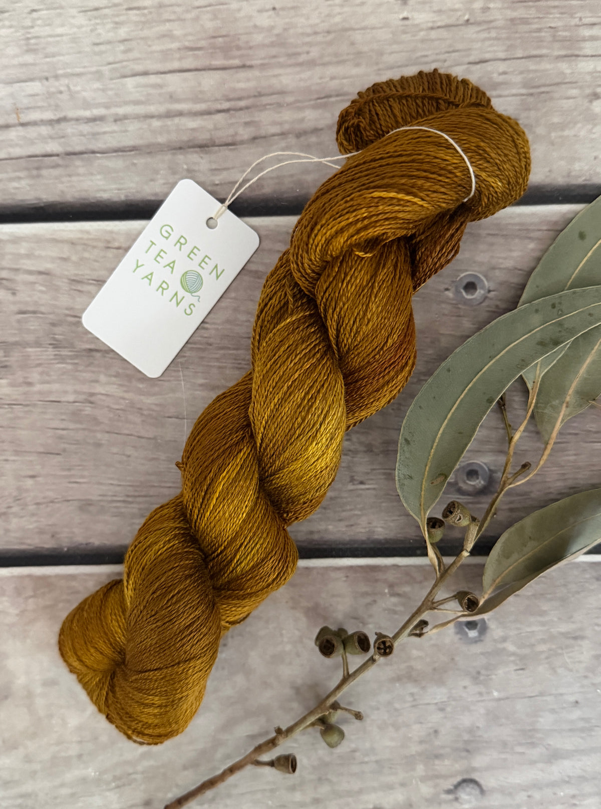 Ming Tile - 3ply mulberry silk _ Ginseng hl