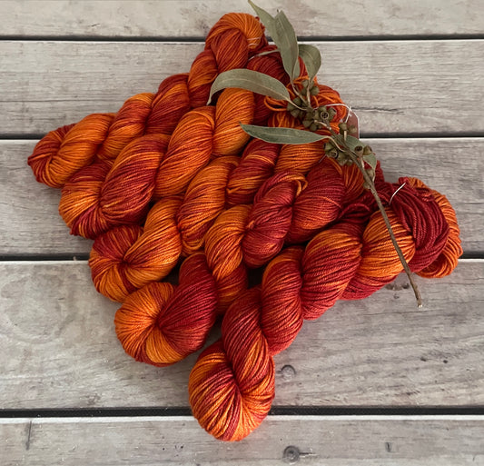 Burnt Leaf - silk wool Jasmine 8 ply yarn - DK