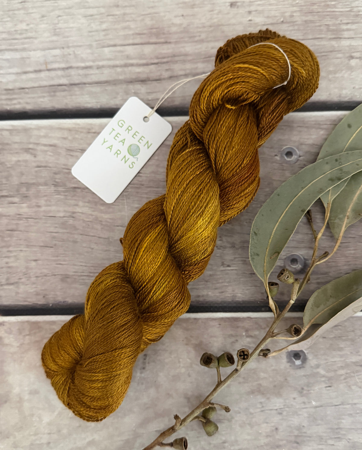 Ming Tile - 3ply mulberry silk _ Ginseng hl