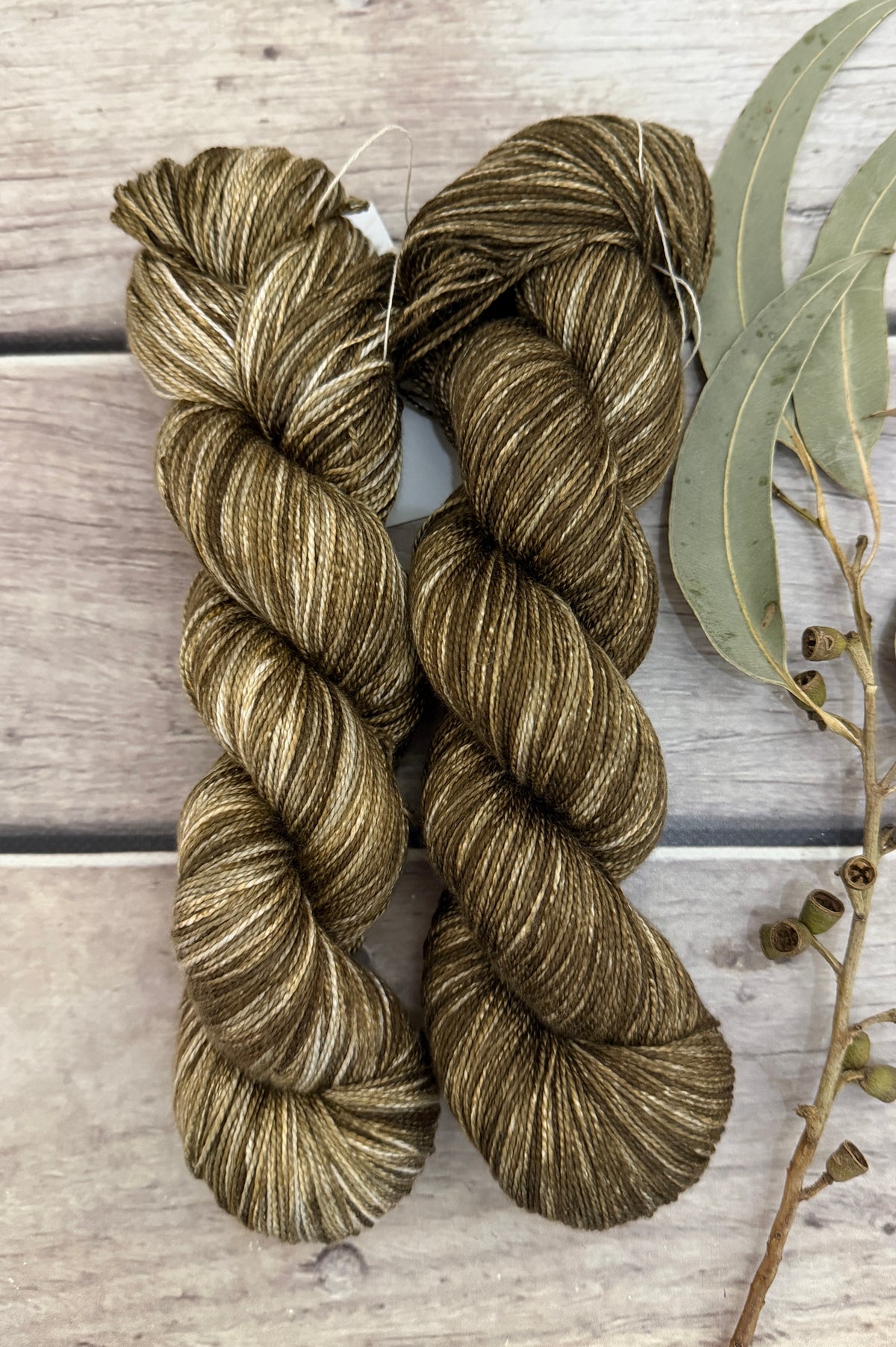 Spice Trade - 4 ply pure silk yarn - Ginseng f