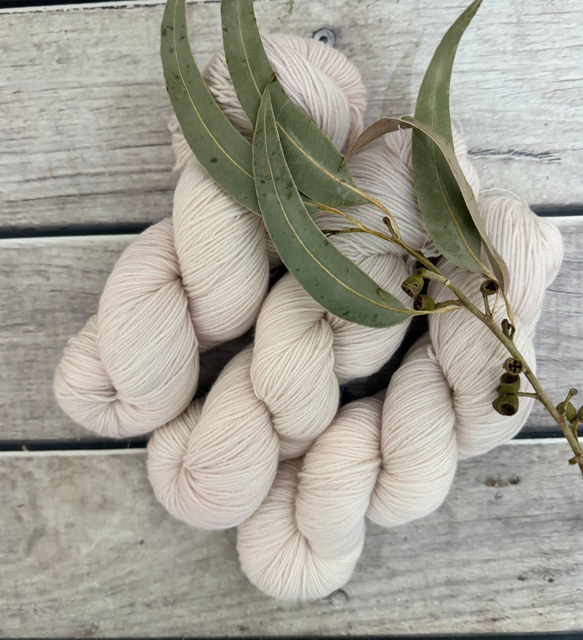 Almond Blossom test - Darjeeling sock yarn - 4 ply