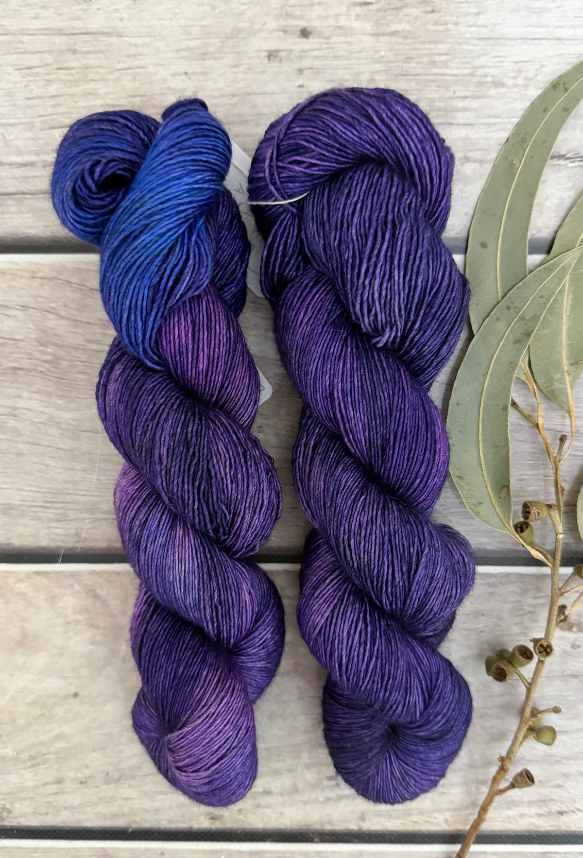 Electric Storm -  Merino and Silk 4 ply single - Osmanthus