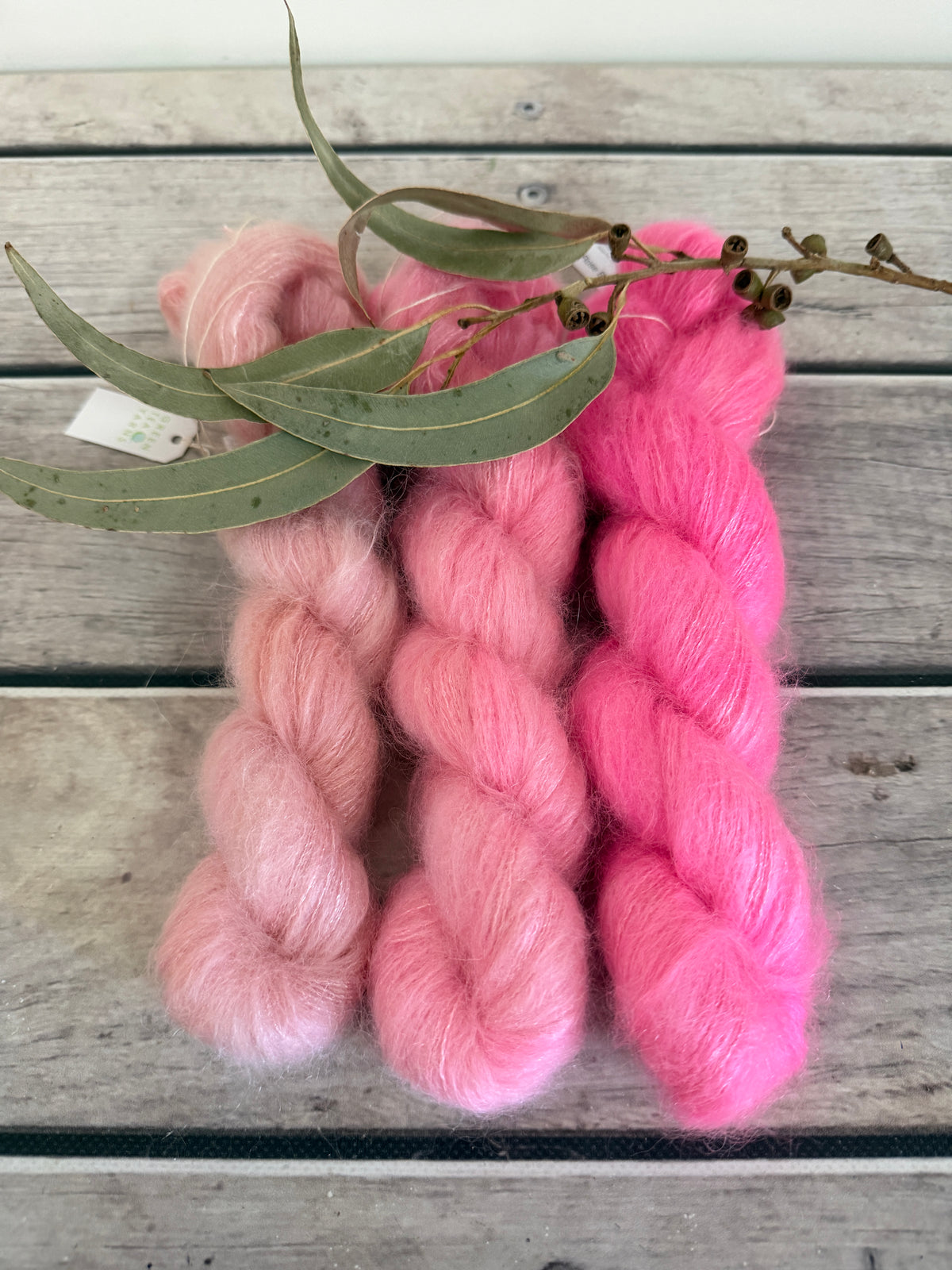 Rose Blush Fade - mohair/silk/sequins - Gyrokuro 3ply