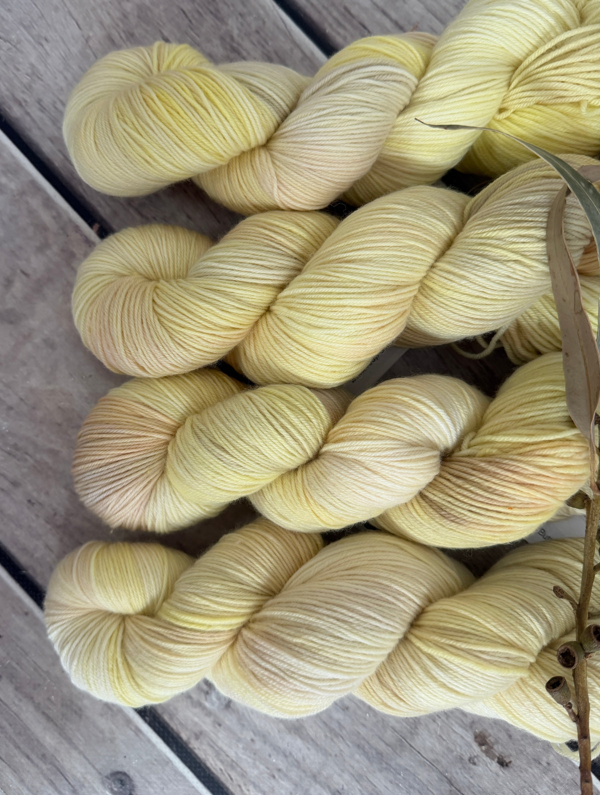 Buttercup Cream - Darjeeling sock yarn - 4 ply