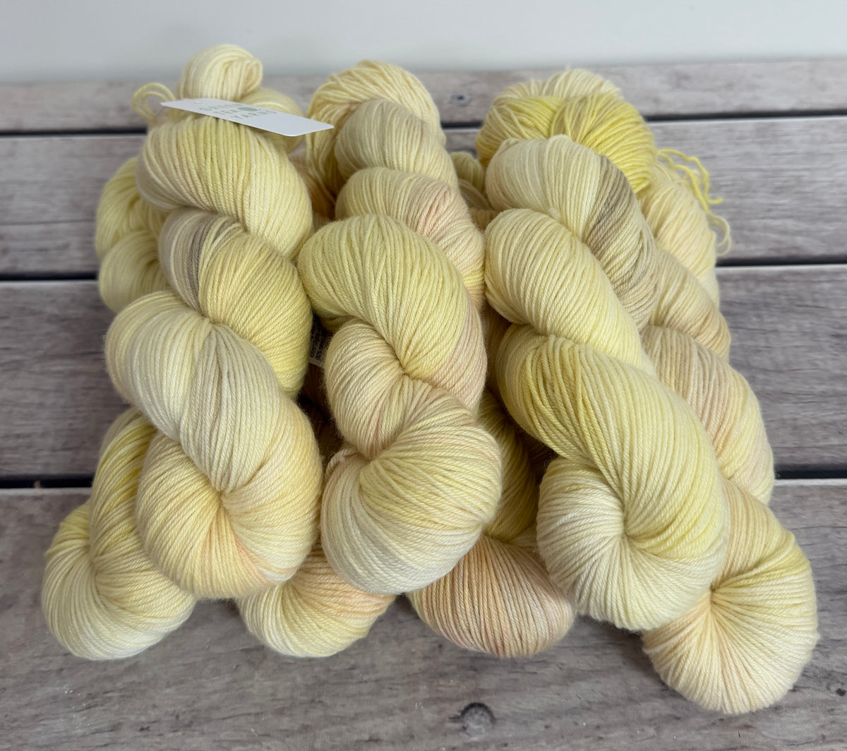 Buttercup Cream - Darjeeling sock yarn - 4 ply
