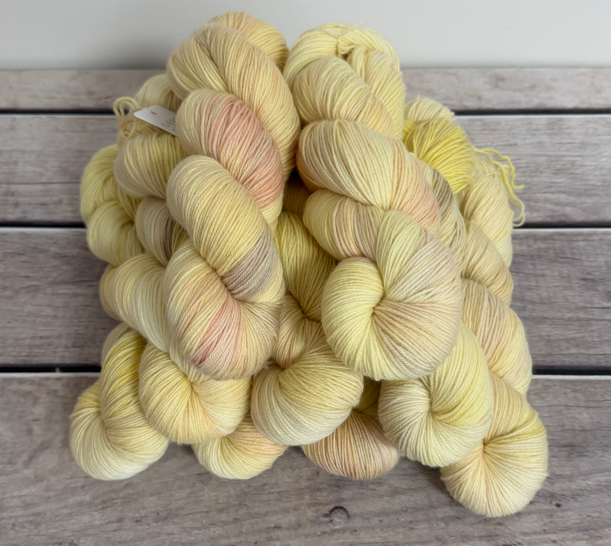 Buttercup Cream - Darjeeling sock yarn - 4 ply