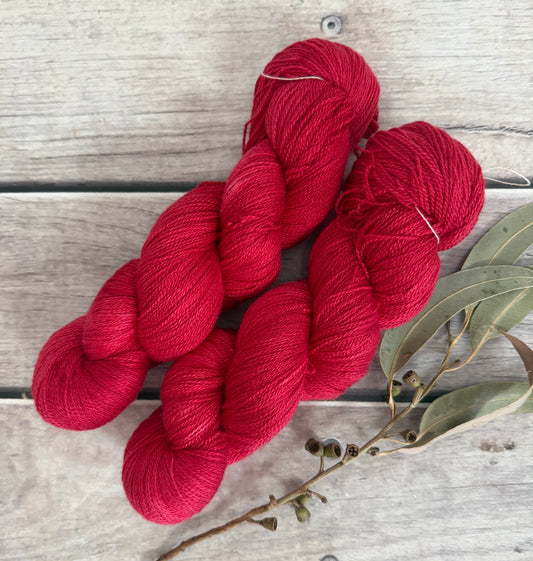 Red Coral ooak - 2 ply/lace - silk/merino - Jasmine 2