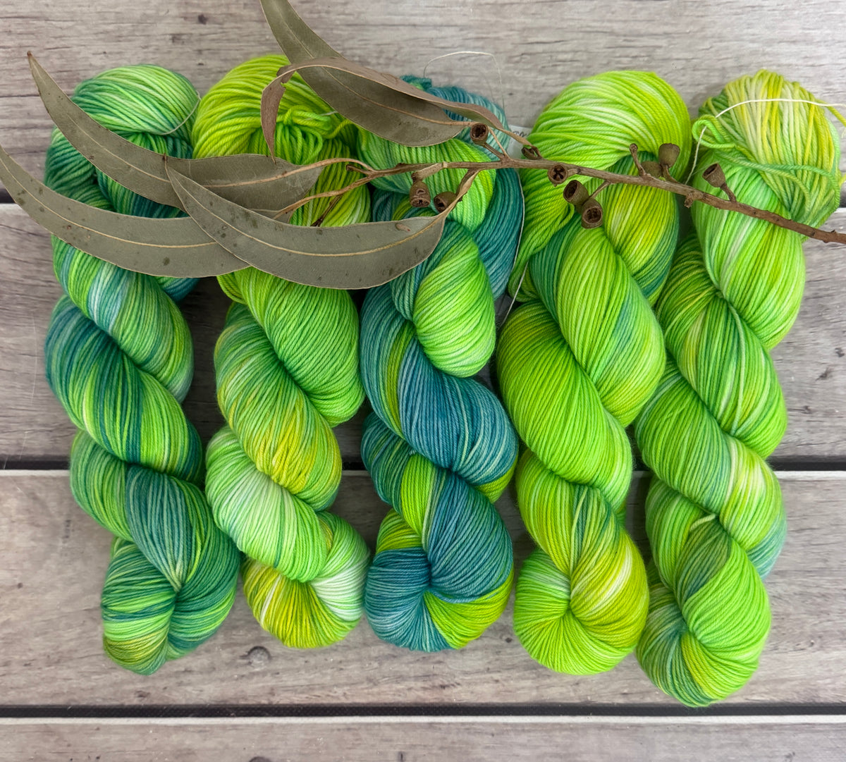 Transcendence ooak - Darjeeling sock yarn - 4 ply