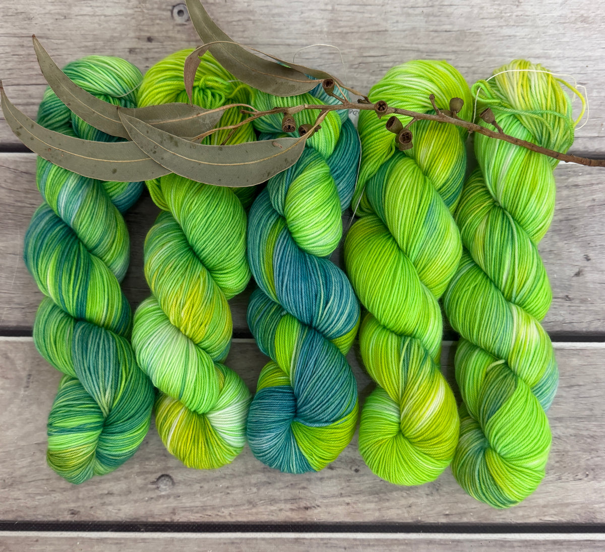 Transcendence ooak - Darjeeling sock yarn - 4 ply