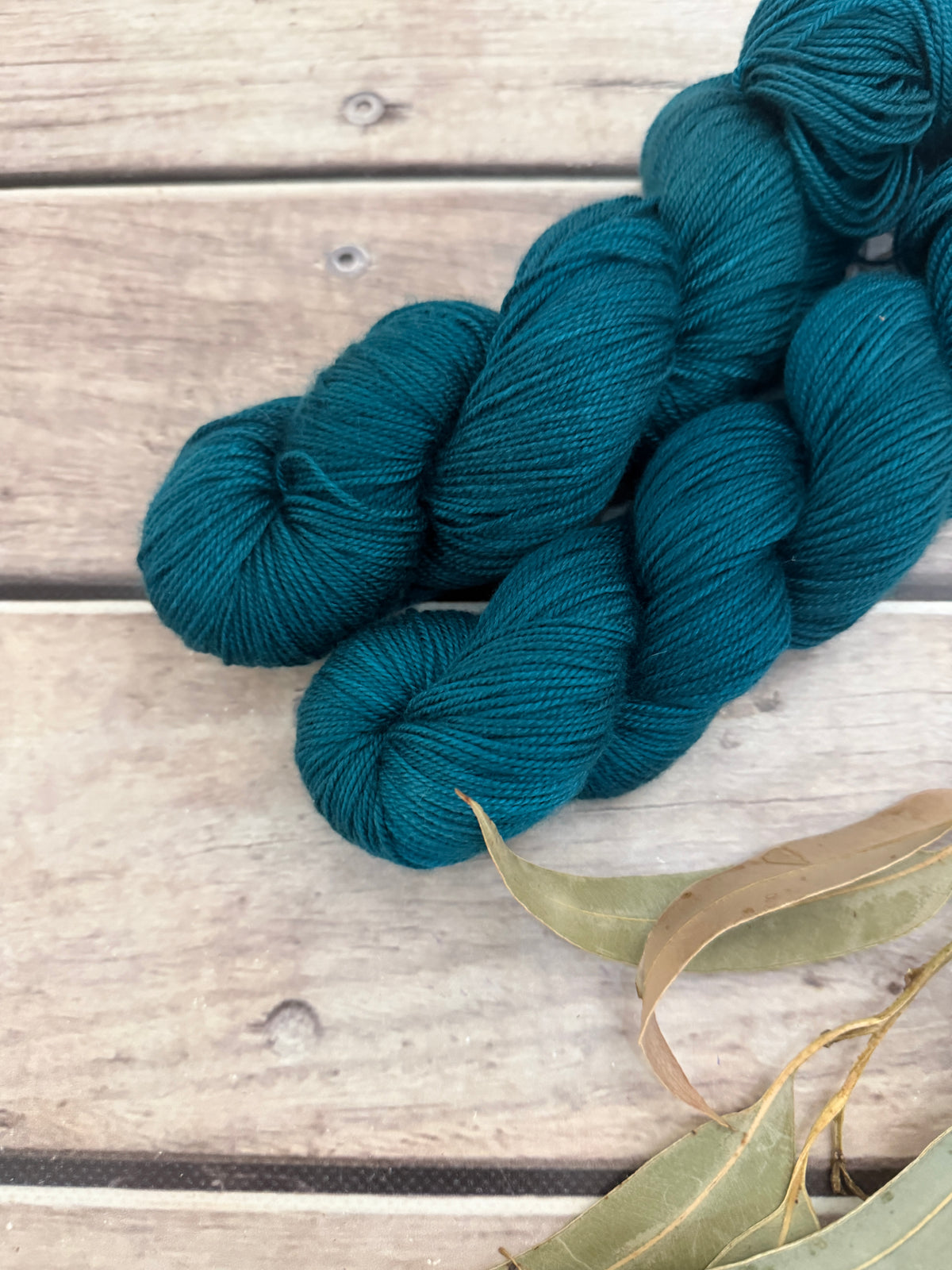 Vintage Button - 5 ply silk and merino - Jasmine 5