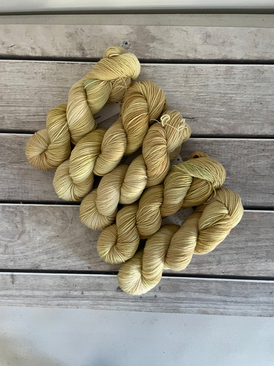 Wheaten - sock yarn in merino and nylon - Darjeeling