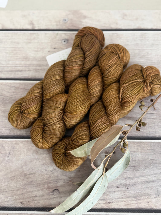Dry Earth - merino/silk - Jasmine DK